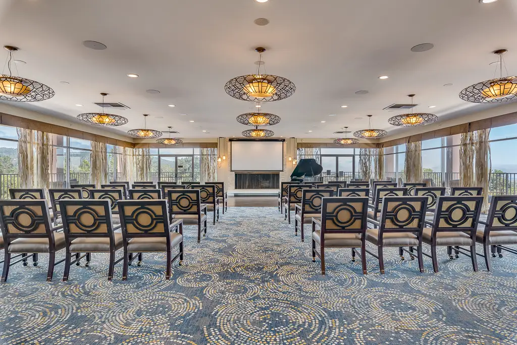 Lounge Area Lounge Area